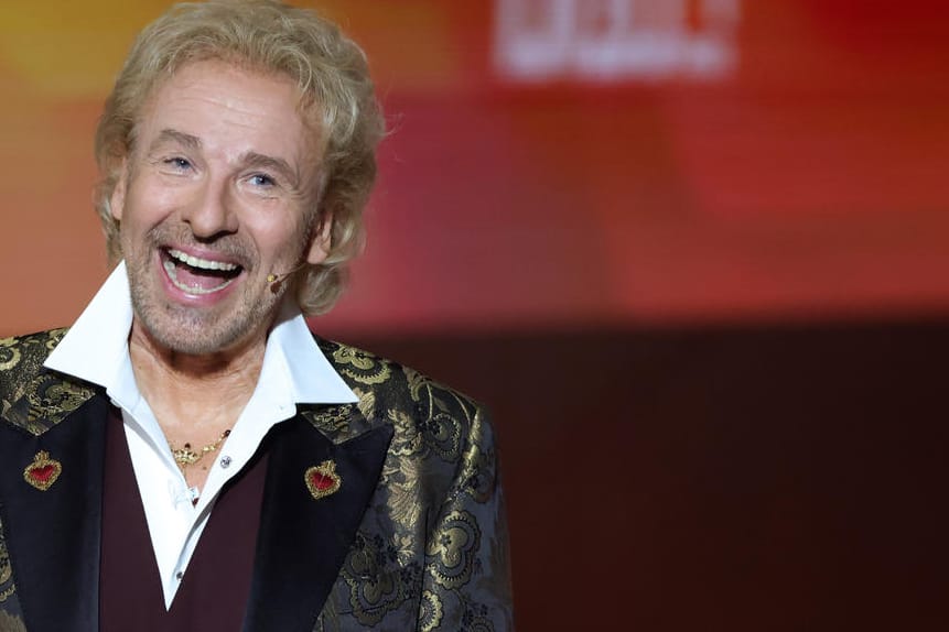 Thomas Gottschalk: Jetzt wird der Moderator zum strahlenden Sieger.