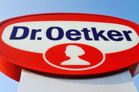 Dr. Oetker Logo