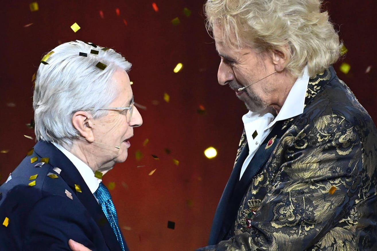 Frank Elstner und Thomas Gottschalk bei "Wetten, dass ..?" im November 2021.