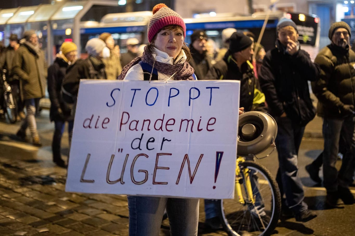 Protest von Impfgegnern in Augsburg.