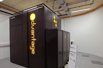 Am Forschungszentrum Jülich geht ein neues Quantencomputer-System für die Forschung an den Start.