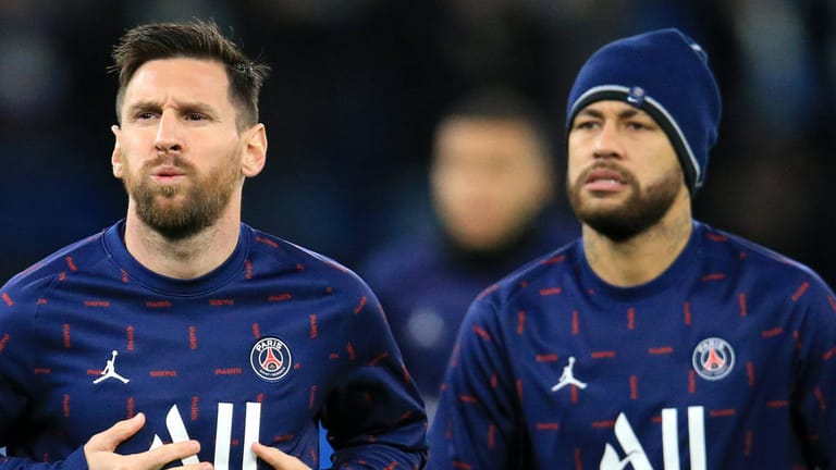 Lionel Messi und Neymar (r.): Die beiden spielen für Paris St. Germain in der Ligue 1.