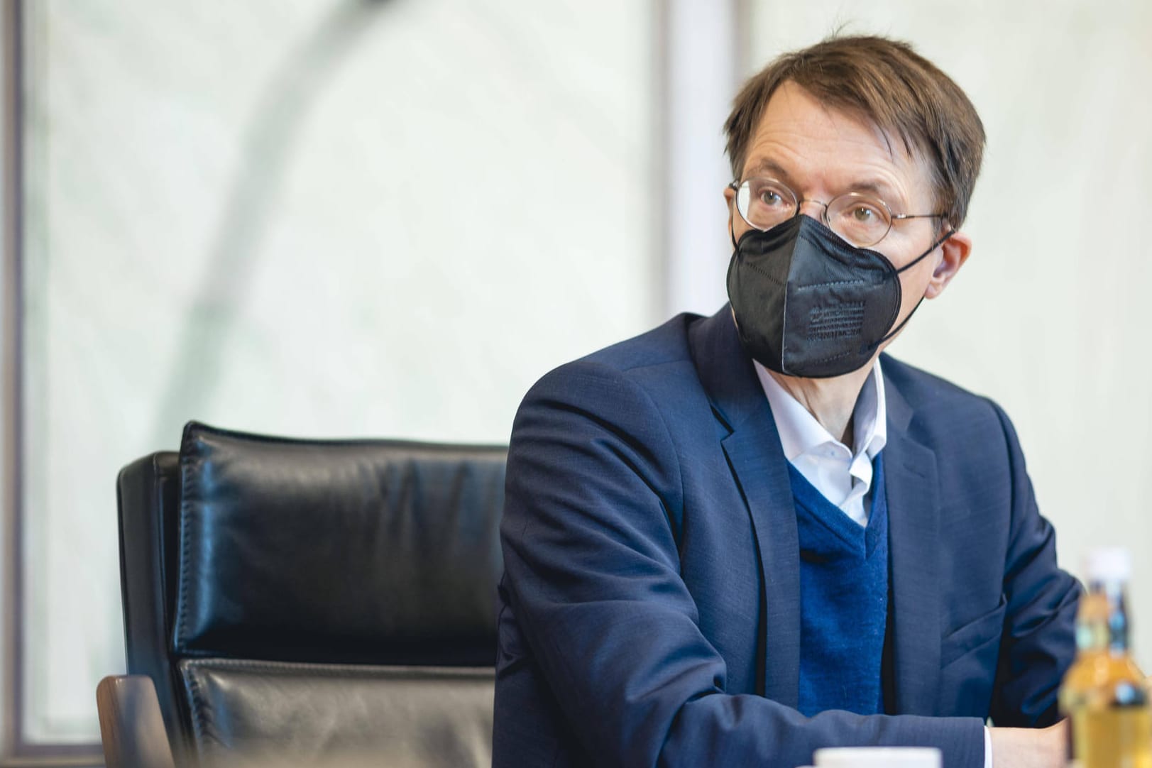 Bundesgesundheitsminister Karl Lauterbach: Er ist gegen ein Impfregister.