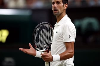Dem ungeimpften Weltranglistenersten droht im kommenden Sommer auch ein Ausschluss in Wimbledon.