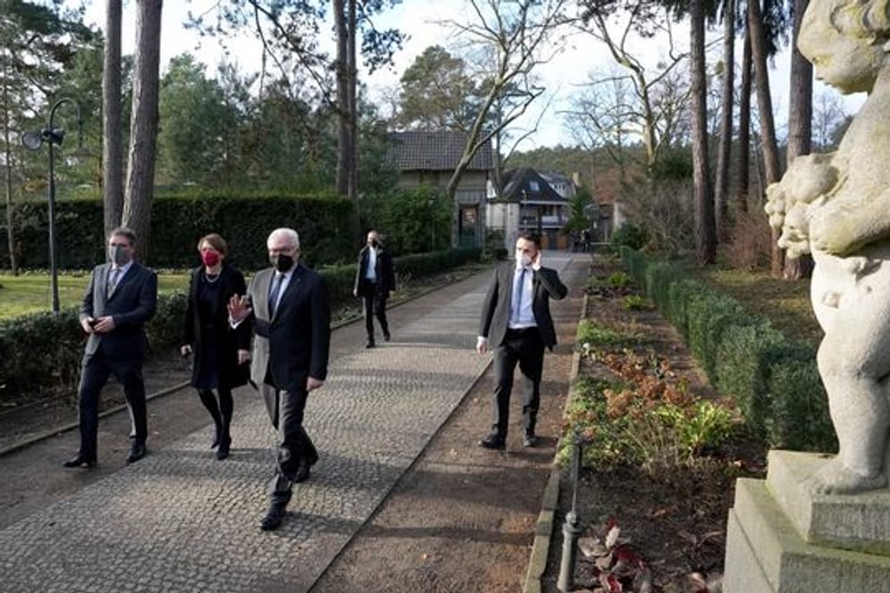 Bundespräsident Steinmeier besucht Gedenkstätte