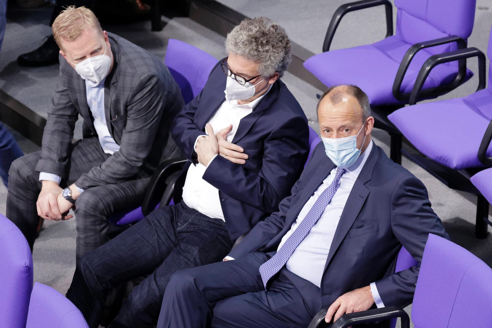 Friedrich Merz während der Bundestagssitzung: Die CDU verzeichnete einen noch stärkeren Schrumpfungsprozess als die SPD.