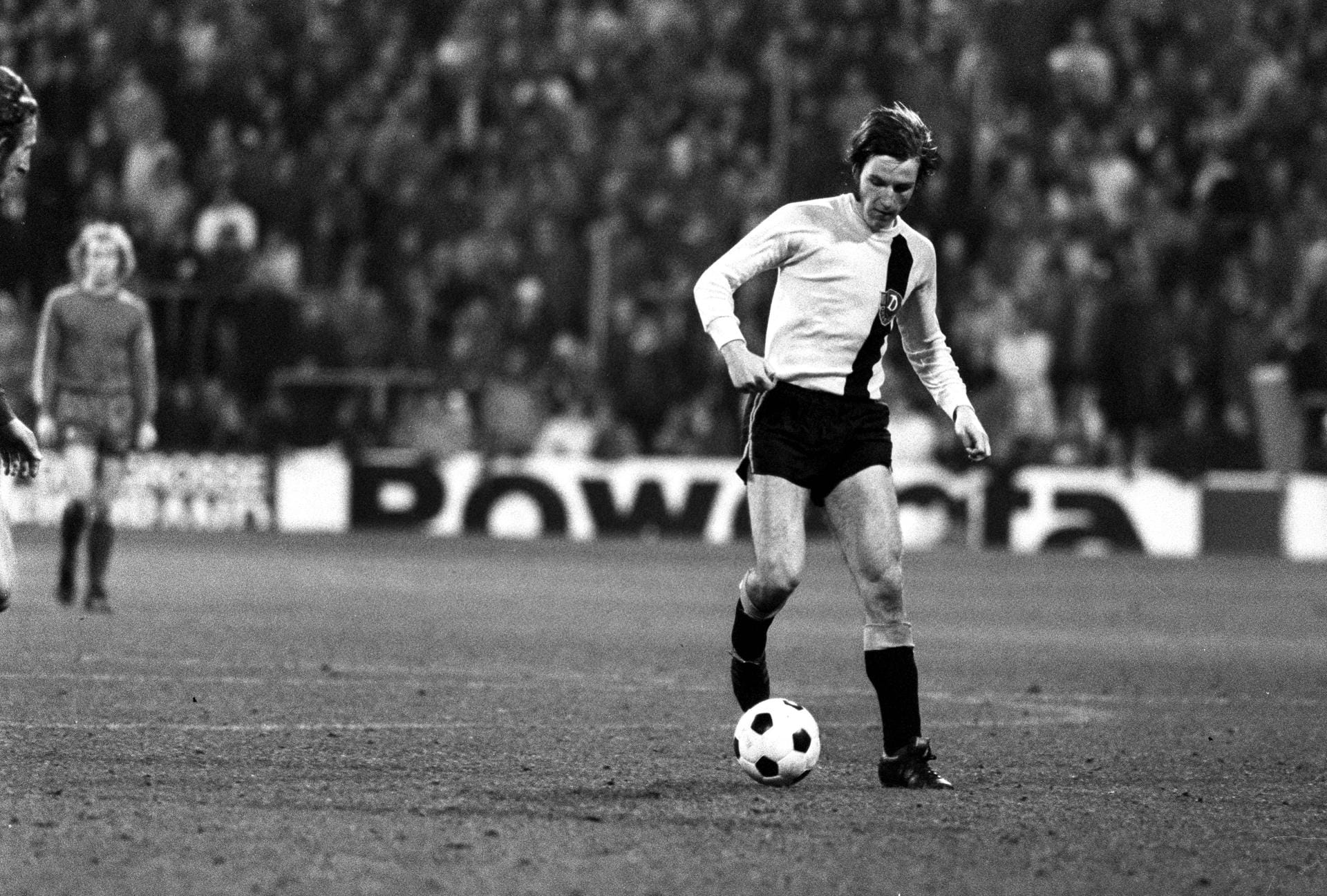 24. Oktober 1973: Hans-Jürgen Dörner im Europapokal der Landesmeister gegen Bayern München: In diesem Jahr wurde "Dixie" mit Dynamo nach 1971 zum zweiten mal DDR-Meister.