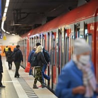 S-Bahn in München (Archivbild): Die S-Bahnen werden von der Deutschen Bahn betrieben.