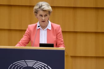 Ursula von der Leyen: Die EU-Kommissionspräsidentin war seltener mit einem Privatjet unterwegs als ihr Vorgänger.