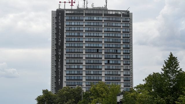 Das Hochhaus der Technischen Universität (TU) Berlin Das Hochhaus der Technischen Universität (TU) Berlin