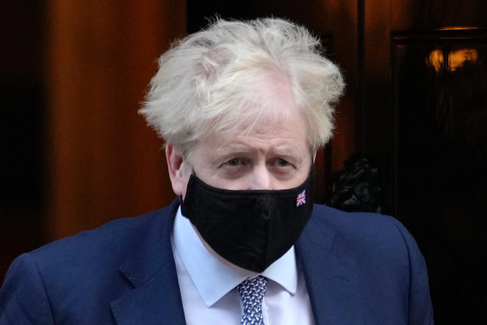 Boris Johnson verlässt die 10 Downing Street (Archivbild): Der Premierminister von Großbritannien steht wegen der "Partygate"-Affäre in der Kritik.