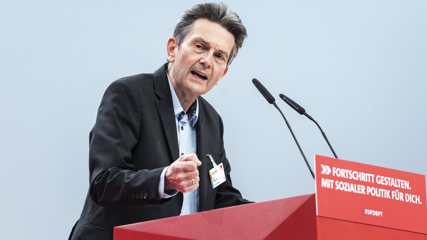 Rolf Mützenich: Der SPD-Fraktionsvorsitzende hat eine frühere Abschaffung der EEG-Umlage ins Gespräch gebracht.