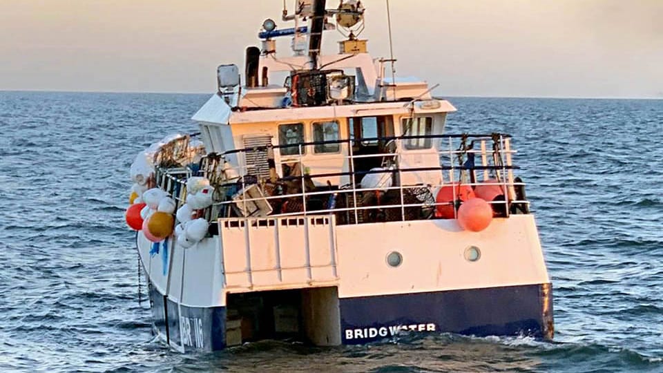 Fischereischiff Galwad-Y-Mor: Das Boot wurde schwer beschädigt. Fischereischiff Galwad-Y-Mor: Das Boot wurde schwer beschädigt.