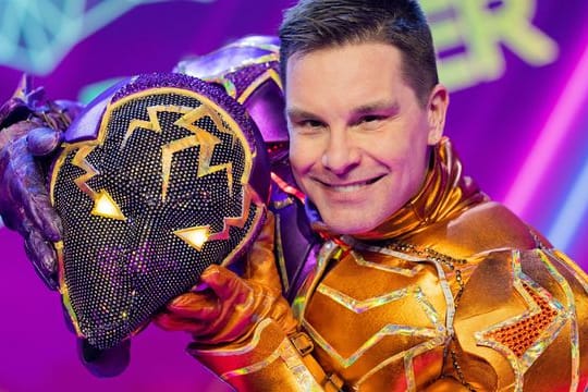 Eloy de Jong, ehemaliger Sänger der Boyband "Caught in the Act", in der Prosieben-Show "The Masked Dancer".