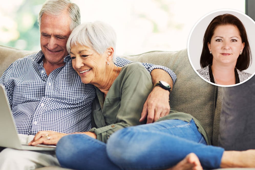 Glückliches älteres Paar (Symbolbild): Geldanlage kann man sich extrem leicht machen