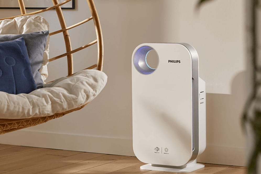 Saubere Luft in Innenräumen mit dem Luftreiniger von Philips: Das Modell ist heute so günstig wie noch nie.