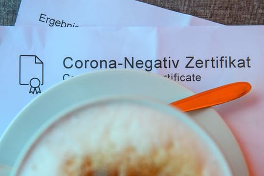 Ins Café mit Corona-Schnelltest