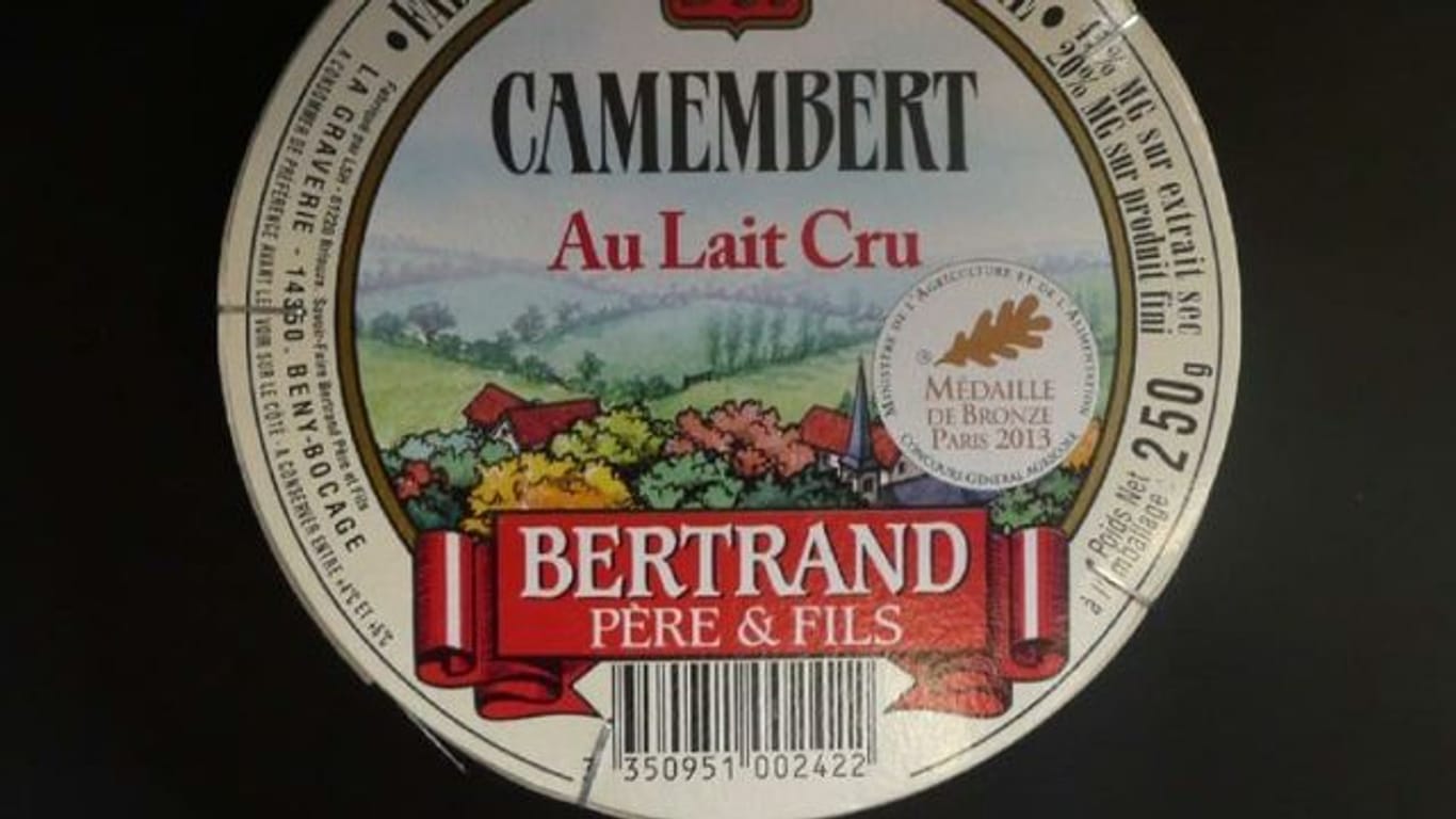 Der Hersteller Gillot Sas ruft das Produkt Camembert Bertrand zurück.
