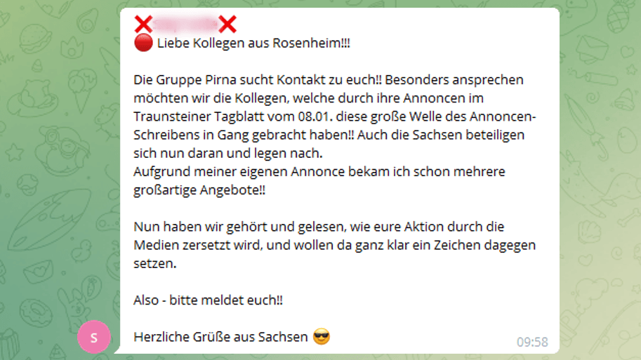 Erfahrungsaustausch: In einer Gruppe von Pflegekräften wollten Pflegekräfte aus Sachsen für ihre Anzeigenkampagne von den Erfahrungen einer Anzeigekampagne in Bayern profitieren.