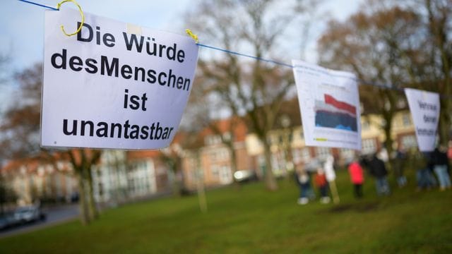 Proteste gegen die Corona-Politik Proteste gegen die Corona-Politik