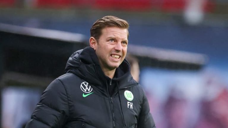 Wolfsburgs Trainer Florian Kohfeldt bekommt das Vertrauen ausgesprochen.
