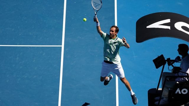 Daniil Medwedew ist in Melbourne eine Runde weiter.