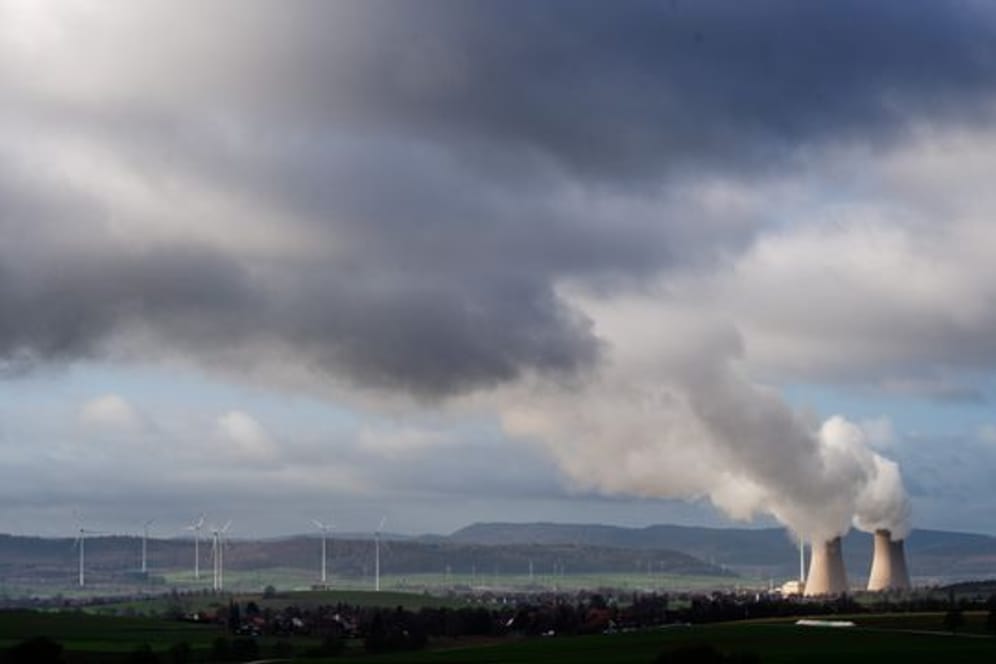 Experten krtisieren Auflagen, unter denen Investitionen in Gaskraftwerke als klimafreundlich gelten sollen.