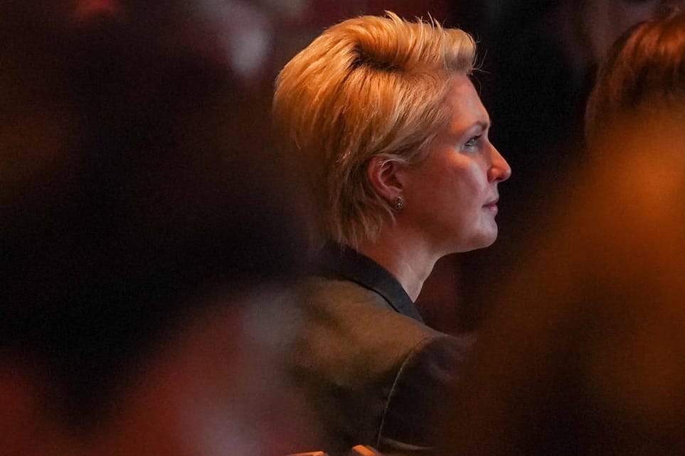 Mecklenburg-Vorpommerns Ministerpräsidentin Manuela Schwesig: Sie gilt als Hoffnungsträgerin der SPD. Was besprach sie mit den russischen Staatskonzernen?