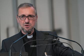 Erzbischof von Hamburg Dr. Stefan Heße (Archivbild): Ein Verstecken innerhalb der Kirche könne nicht im Sinne Jesu sein.