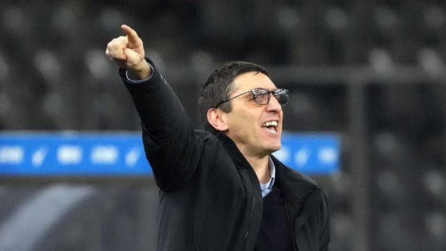 Tayfun Korkut ist der Cheftrainer von Hertha BSC.