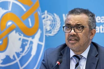 Laut WHO-Generaldirektor Tedros Adhanom Ghebreyesus sollten Impflücken in ärmeren Ländern geschlossen werden.