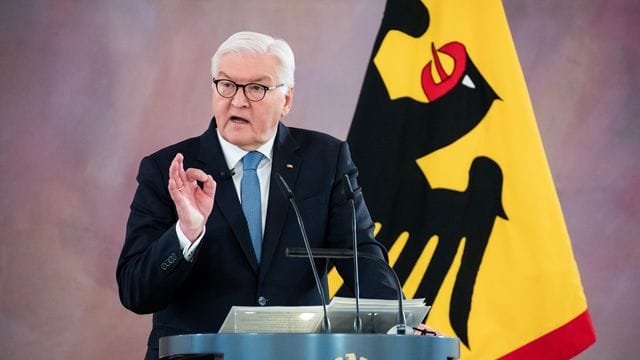 Bundespräsident Frank-Walter Steinmeier sorgt sich um den sozialen Frieden in Deutschland. Bundespräsident Frank-Walter Steinmeier sorgt sich um den sozialen Frieden in Deutschland.