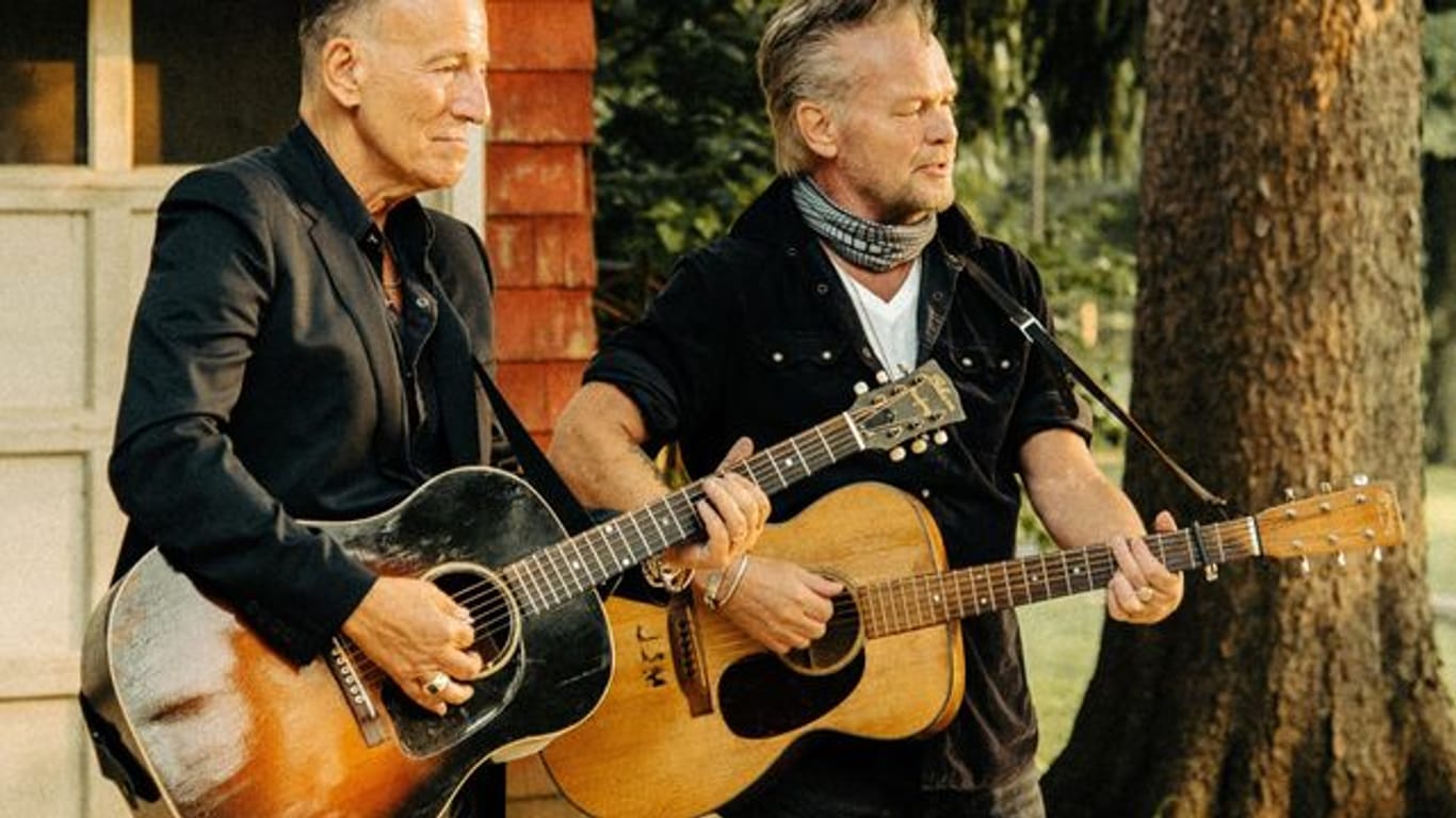Gleichklang: Bruce Springsteen und John Mellencamp.