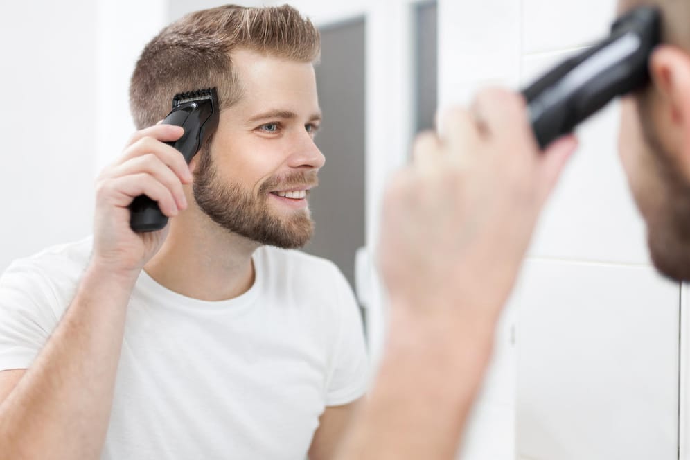 Die besten Haarschneidemaschinen: Mit einem guten Gerät können Sie Ihre Haare selbst kürzen und in Form bringen.