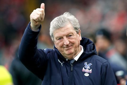 Der frühere englische Fußball-Nationaltrainer Roy Hodgson kehrt aus dem Ruhestand zurück.