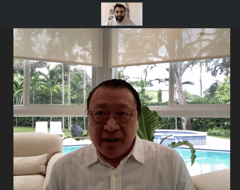 Fußballinvestor Chien Lee im Videointerview mit t-online-Redakteur Dominik Sliskovic.