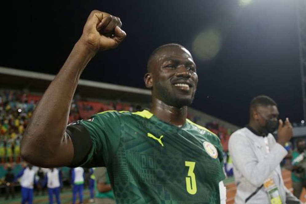 Senegals Kalidou Koulibaly jubelt nach dem Spiel.