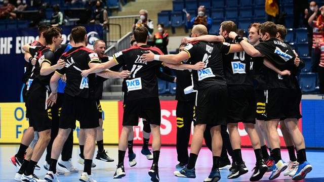 Die DHB-Auswahl hat ihr abschließendes Hauptrundenspiel gegen Russland mit 30:29 (16:12) gewonnen.