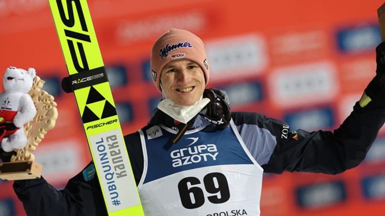 Skispringer Karl Geiger zeigte sich vor den Spielen in Peking in starker Form.