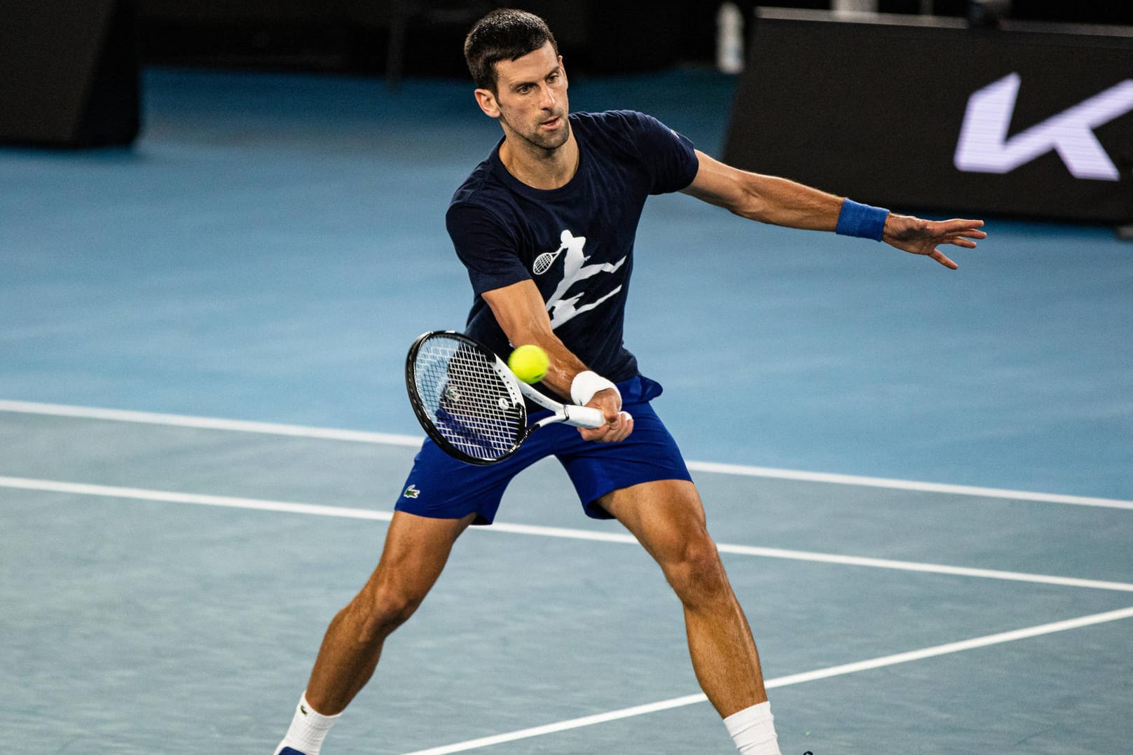 Novak Djokovic: Die Nummer eins der Tennis-Weltrangliste will in Dubai auf den Court zurückkehren.