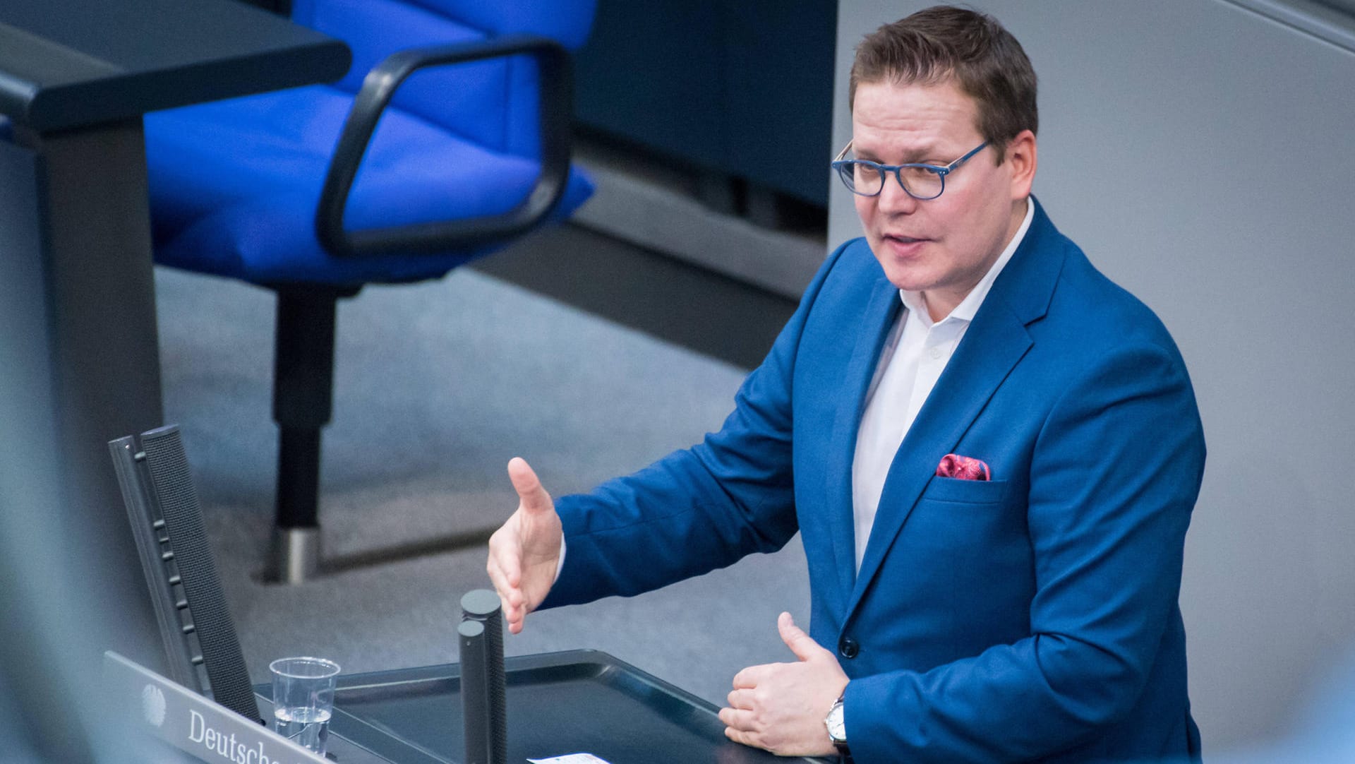 Tino Sorge (CDU): "Wir werden einen differenzierten Vorschlag unterbreiten, der auch zur Befriedung in der Diskussion beitragen wird." Tino Sorge (CDU): "Wir werden einen differenzierten Vorschlag unterbreiten, der auch zur Befriedung in der Diskussion beitragen wird."