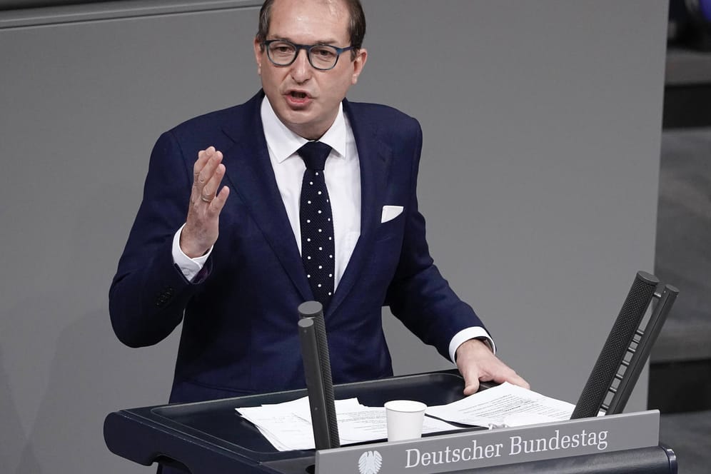 Alexander Dobrindt: Er kritisiert die Ausnahmeregelung im Bundestag.