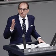 Alexander Dobrindt: Er kritisiert die Ausnahmeregelung im Bundestag.