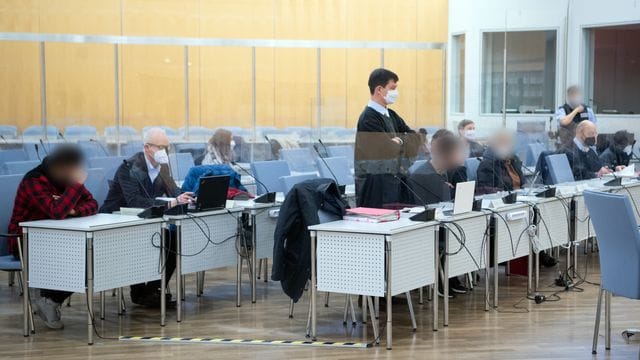 Familie aus Oberhausen soll IS finanziell unterstützt haben Familie aus Oberhausen soll IS finanziell unterstützt haben