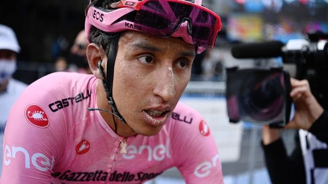 Wird erneut operiert: Egan Bernal.