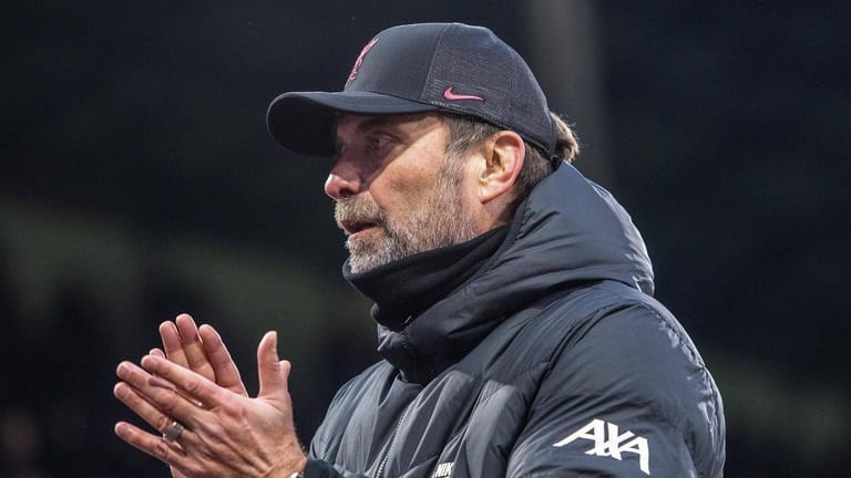 Liverpool-Coach Jürgen Klopp muss sich auf eine veränderte Regel einstellen.