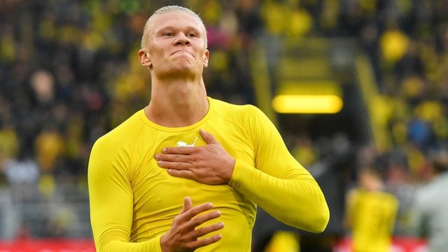 Prognostiziert bald zurück zu sein: Star-Stürmer Erling Haaland vom BVB. Prognostiziert bald zurück zu sein: Star-Stürmer Erling Haaland vom BVB.