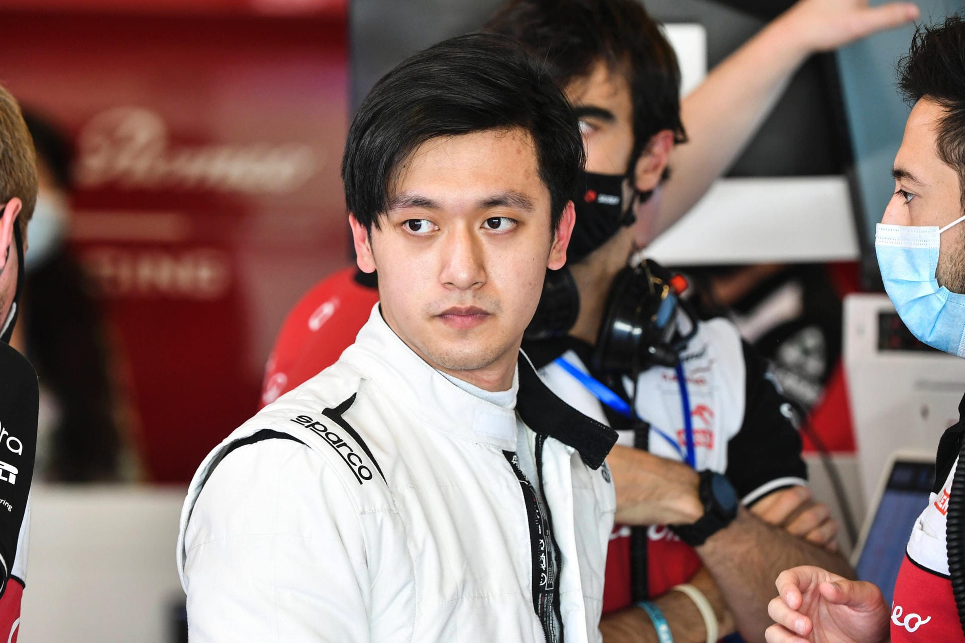 Guanyu Zhou, Alfa Romeo: Der Chinese ist der neue Teamkollege von Valterri Bottas. Er ist bisher noch nicht in der Formel 1 gefahren, gibt 2022 sein Debüt. Zuletzt fuhr er in der Formel 2.