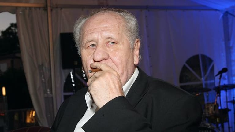 Der österreichische Film- und TV-Produzent Karl Spiehs ist im Alter von 90 Jahren gestorben.