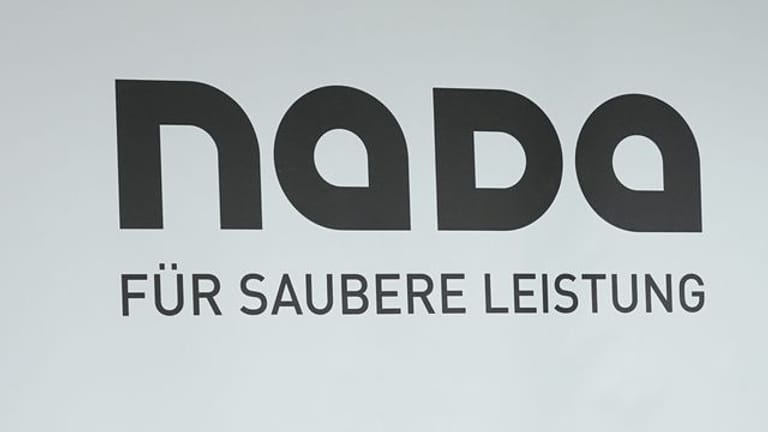 Blick auf das Logo der Nationalen Anti Doping Agentur (Nada).
